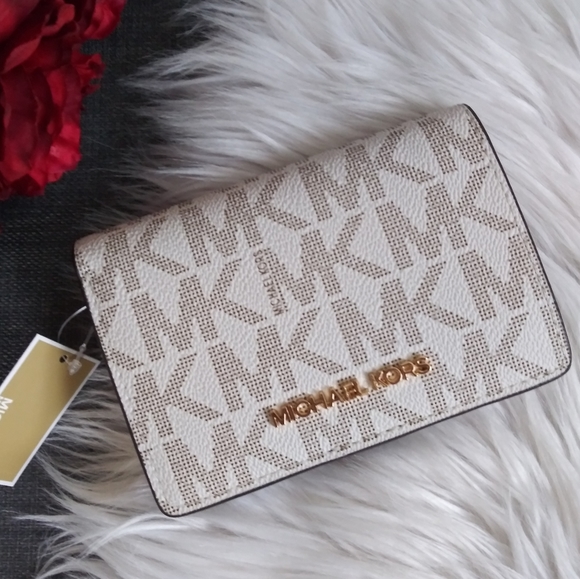NWT MICHAEL KORS LEATHER MEDIUM SLIM WALLET CASE ORGANIZER - Picture 1 of 9